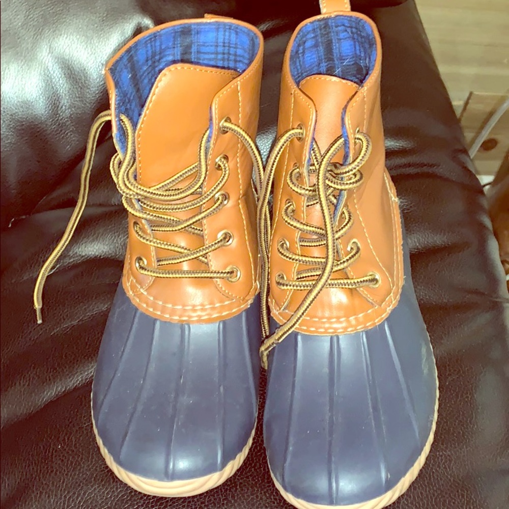 Henry Ferrera Duck Boots